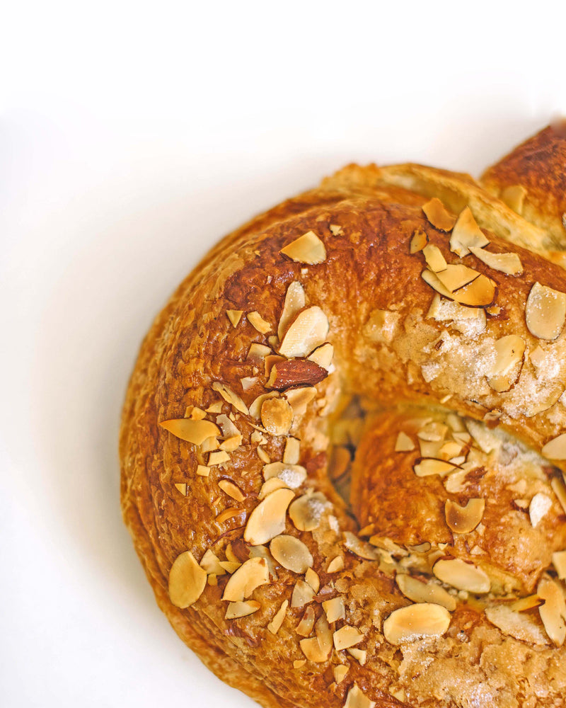 Christmas Almond Kringle