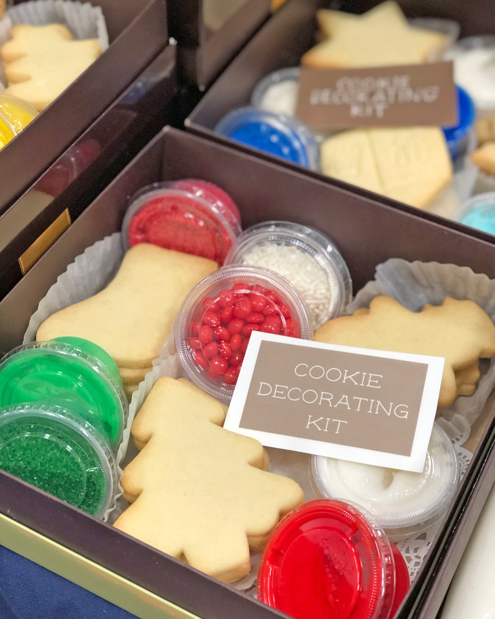 Christmas Cookie Decorating Kit – The Solvang Bakery