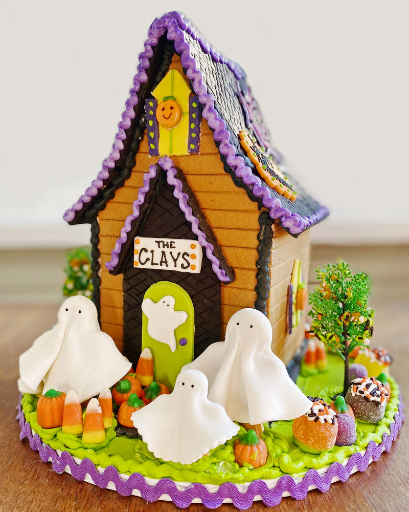 Halloween Gingerbread Cottage